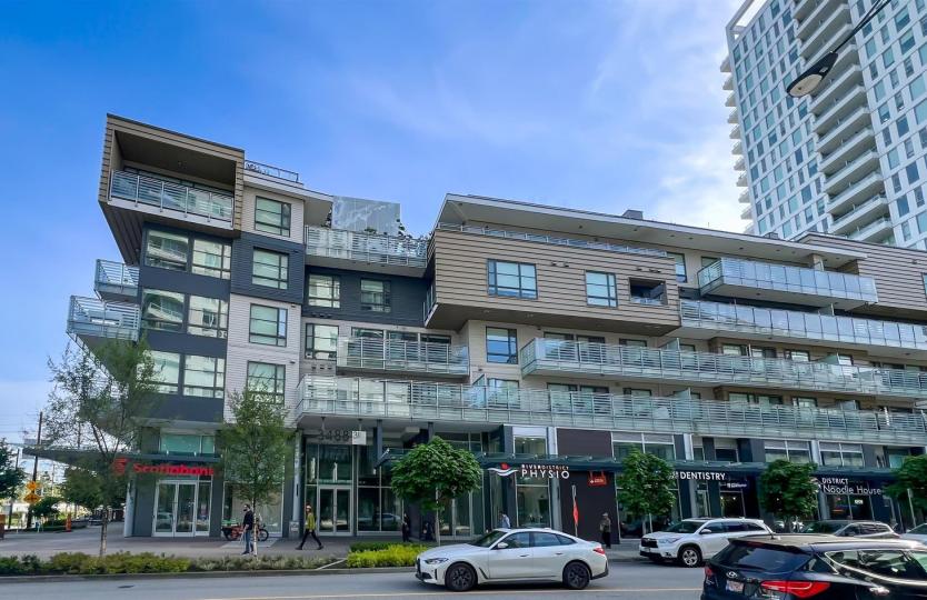 301 - 3488 Sawmill Crescent, South Marine, Vancouver East 