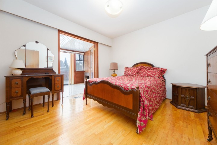 Photo 15 at 7036 Clarendon Street, Fraserview VE, Vancouver East