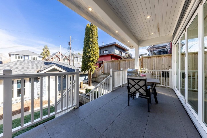 Photo 17 at 4089 W 19th Avenue, Dunbar, Vancouver West