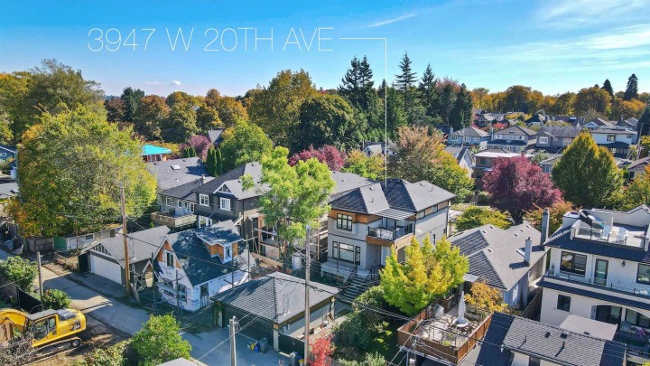 Photo 10 at 3947 W 20th Avenue, Dunbar, Vancouver West