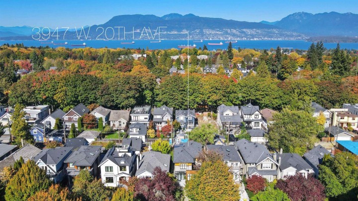 Photo 12 at 3947 W 20th Avenue, Dunbar, Vancouver West