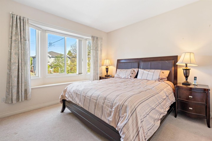 Photo 10 at 5174 Aberdeen Street, Collingwood VE, Vancouver East