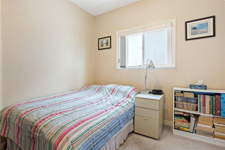 Photo 13 at 5174 Aberdeen Street, Collingwood VE, Vancouver East