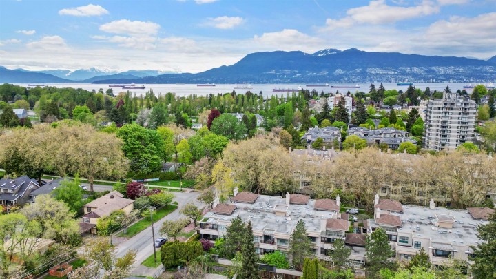 Photo 39 at 210 - 3788 W 8th Avenue, Point Grey, Vancouver West