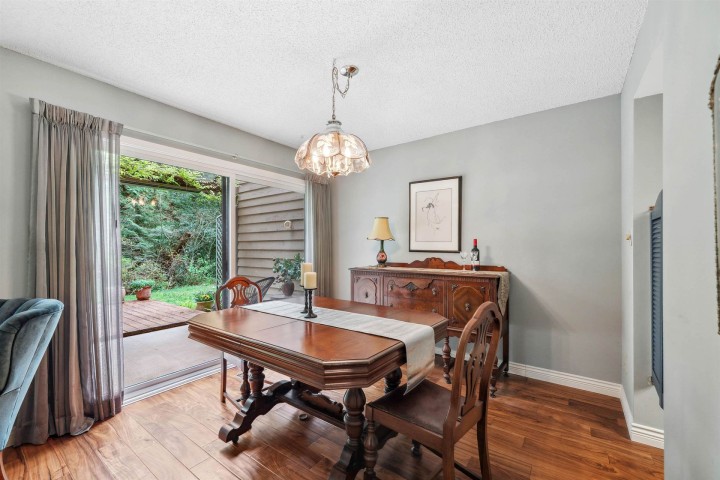 Photo 5 at 3366 William Avenue, Lynn Valley, North Vancouver