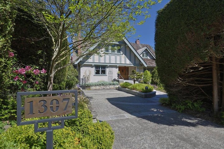Photo 1 at 1307 W 33rd Avenue, Shaughnessy, Vancouver West