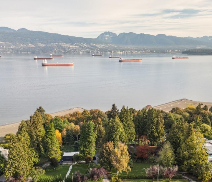 Photo 5 at 4769 Belmont Avenue, Point Grey, Vancouver West