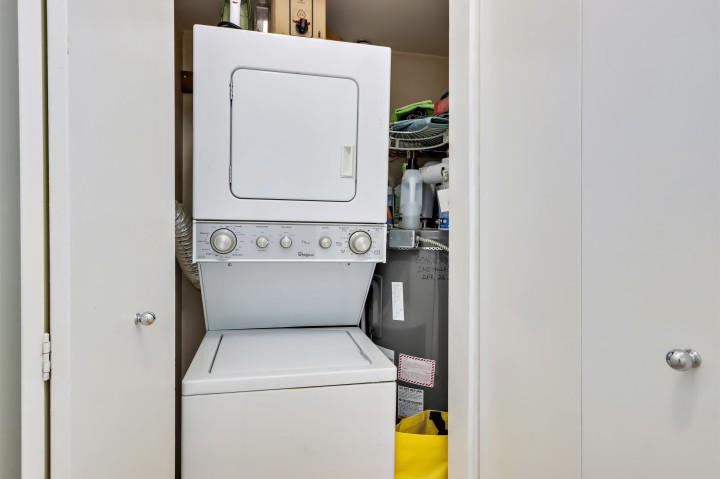 Photo 16 at 8 - 3250 W 4th Avenue, Kitsilano, Vancouver West