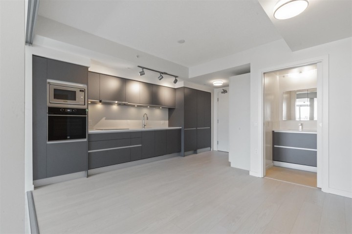 Photo 4 at 727 - 180 E 2nd Avenue, Mount Pleasant VE, Vancouver East