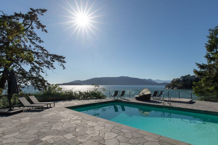 Photo 2 at 5240 Marine Drive, Caulfeild, West Vancouver