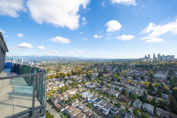 Photo 34 at 1009 - 5058 Joyce Street, Collingwood VE, Vancouver East