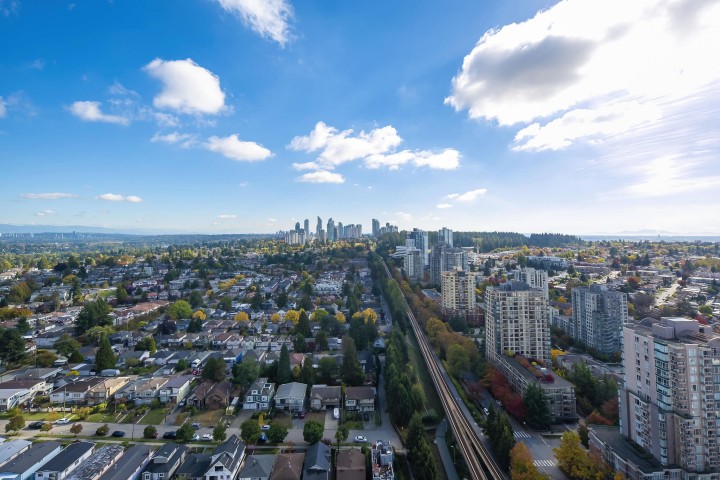Photo 33 at 1009 - 5058 Joyce Street, Collingwood VE, Vancouver East