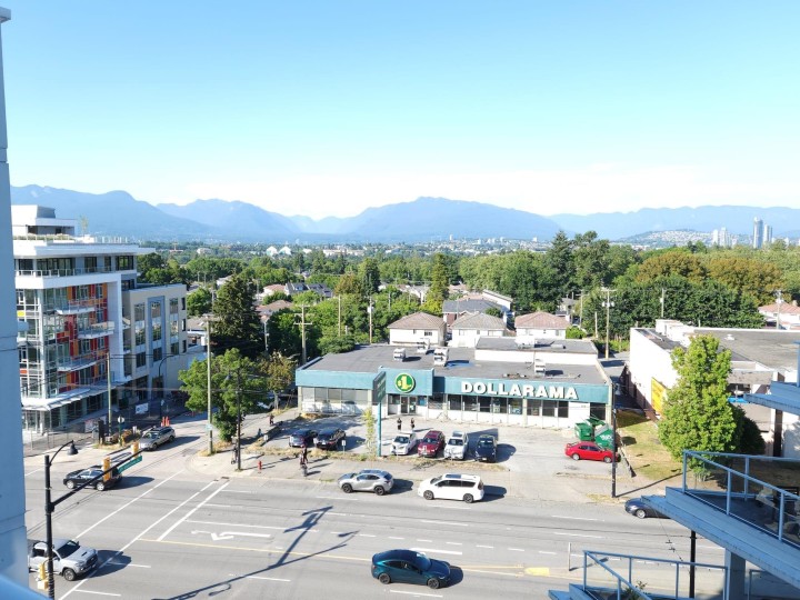 Photo 36 at 809 - 4638 Gladstone Street, Victoria VE, Vancouver East