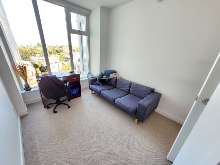 Photo 9 at 809 - 4638 Gladstone Street, Victoria VE, Vancouver East