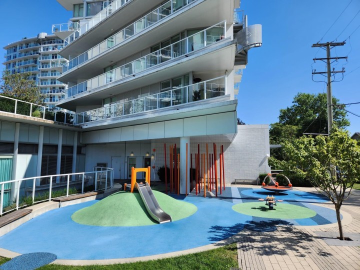 Photo 34 at 809 - 4638 Gladstone Street, Victoria VE, Vancouver East