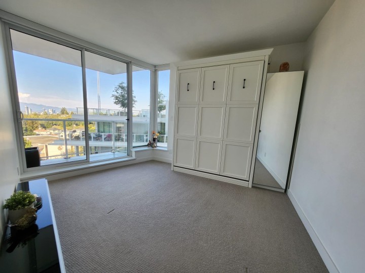 Photo 8 at 809 - 4638 Gladstone Street, Victoria VE, Vancouver East