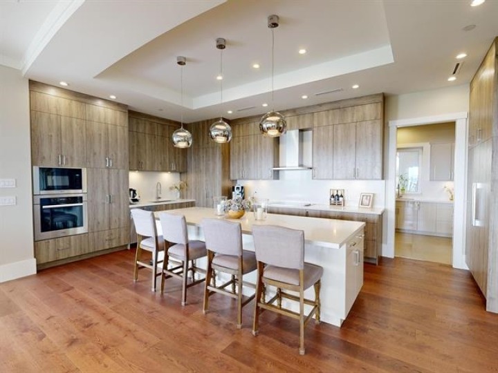 Photo 11 at 3185 Benbow Road, Westmount WV, West Vancouver