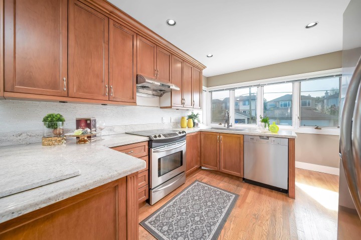Photo 12 at 2862 W 22nd Avenue, Arbutus, Vancouver West