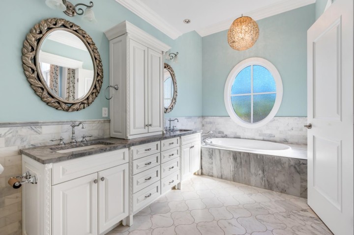 Photo 23 at 738 W 54th Avenue, South Cambie, Vancouver West