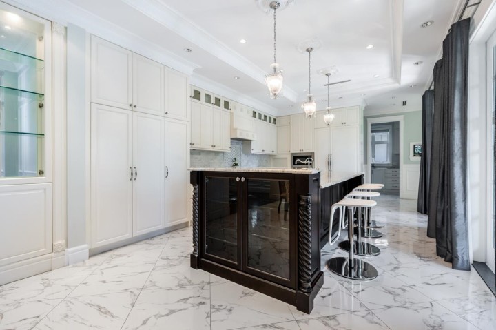 Photo 17 at 738 W 54th Avenue, South Cambie, Vancouver West