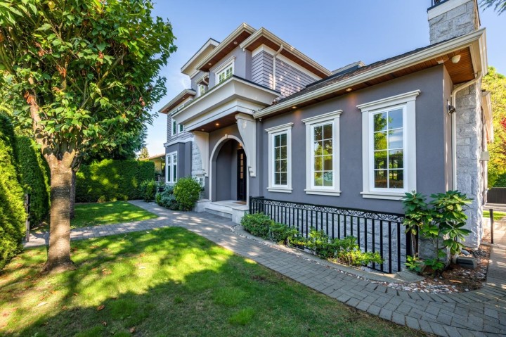 Photo 11 at 738 W 54th Avenue, South Cambie, Vancouver West