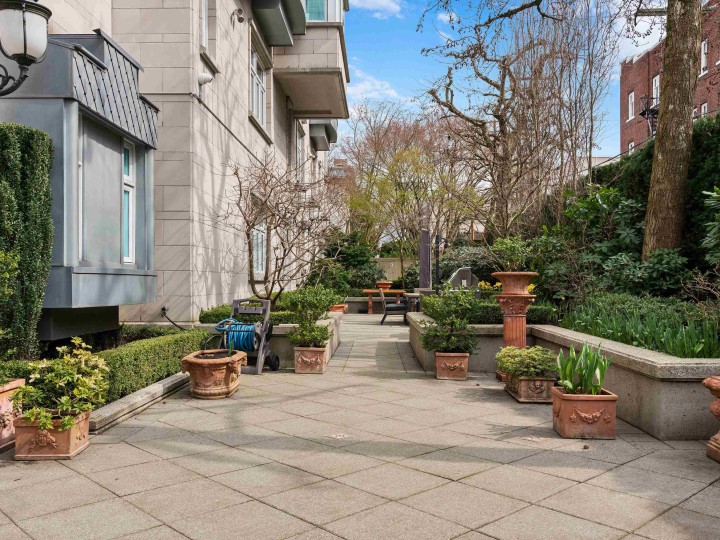 Photo 33 at 1B - 1596 W 14th Avenue, Fairview VW, Vancouver West