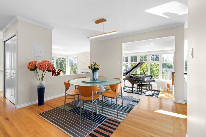 Photo 9 at 4635 Caulfeild Drive, Caulfeild, West Vancouver