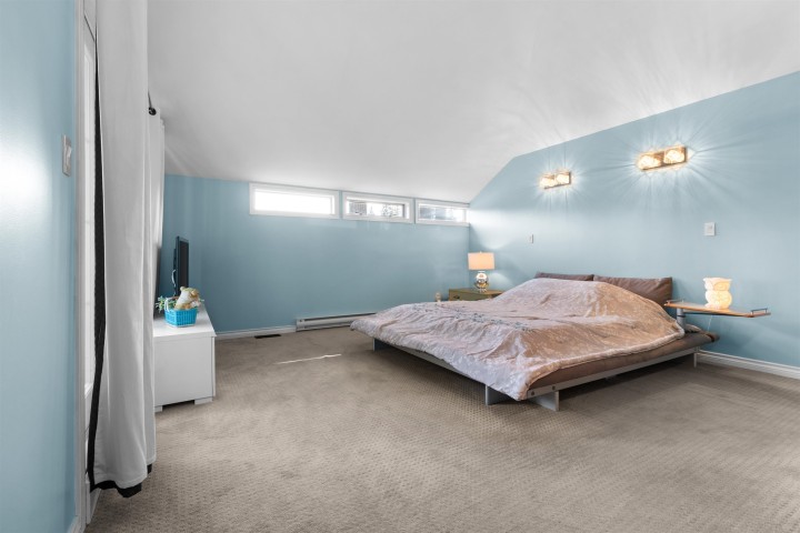 Photo 18 at 4635 Caulfeild Drive, Caulfeild, West Vancouver