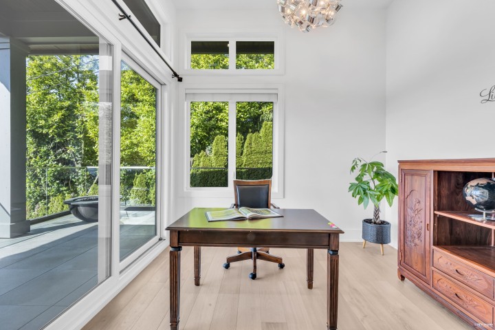 Photo 16 at 2205 Palmerston Avenue, Queens, West Vancouver