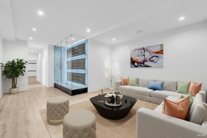 Photo 32 at 2205 Palmerston Avenue, Queens, West Vancouver