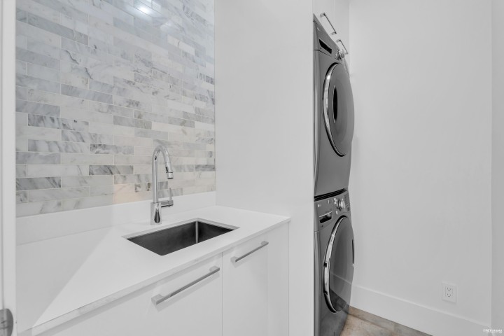 Photo 37 at 2205 Palmerston Avenue, Queens, West Vancouver