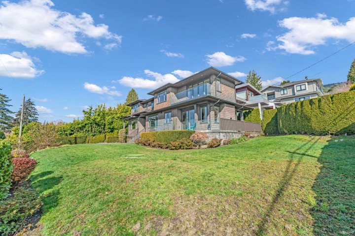 Photo 40 at 2205 Palmerston Avenue, Queens, West Vancouver