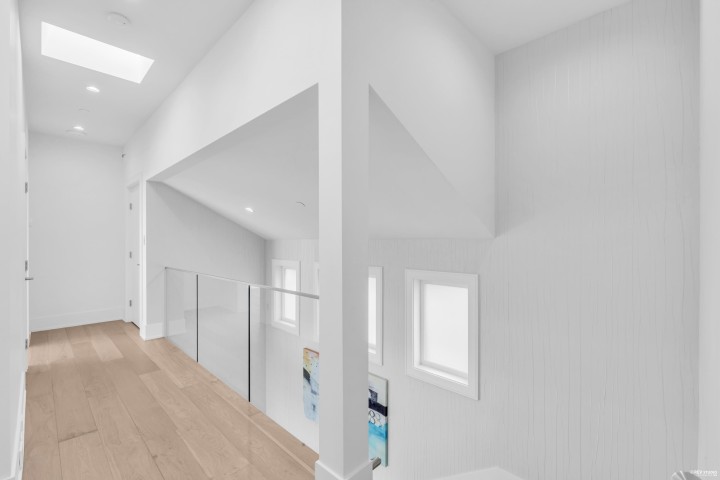 Photo 25 at 2205 Palmerston Avenue, Queens, West Vancouver