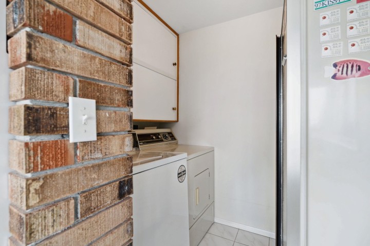 Photo 14 at 72 Bonnymuir Drive, Glenmore, West Vancouver