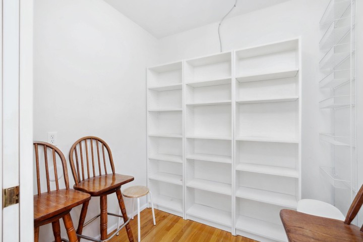 Photo 31 at 72 Bonnymuir Drive, Glenmore, West Vancouver