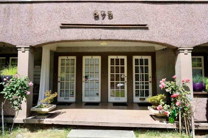 Photo 7 at 875 W 14th Avenue, Fairview VW, Vancouver West