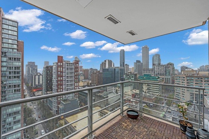 Photo 23 at 2002 - 565 Smithe Street, Downtown VW, Vancouver West