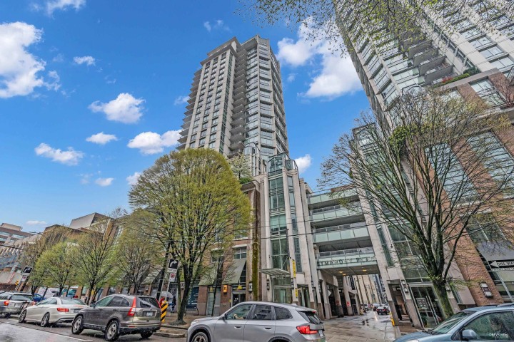 Photo 2 at 2002 - 565 Smithe Street, Downtown VW, Vancouver West