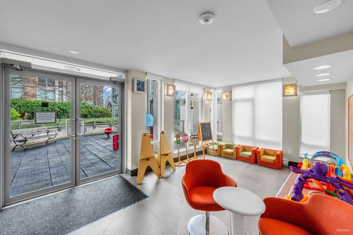 Photo 32 at 2002 - 565 Smithe Street, Downtown VW, Vancouver West