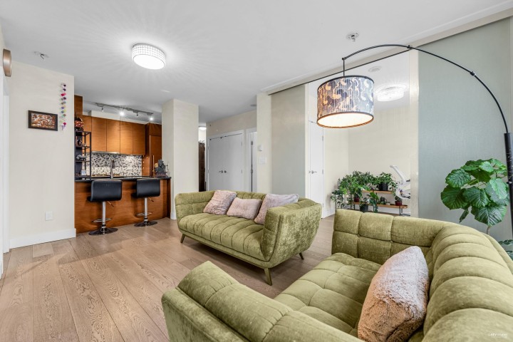 Photo 5 at 2002 - 565 Smithe Street, Downtown VW, Vancouver West