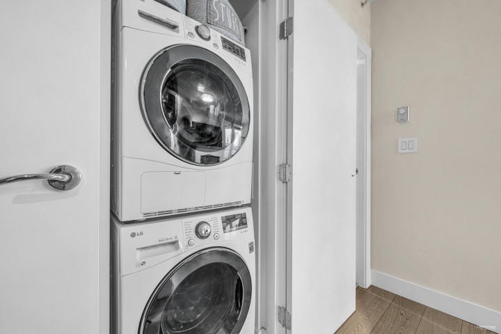 Photo 21 at 2002 - 565 Smithe Street, Downtown VW, Vancouver West