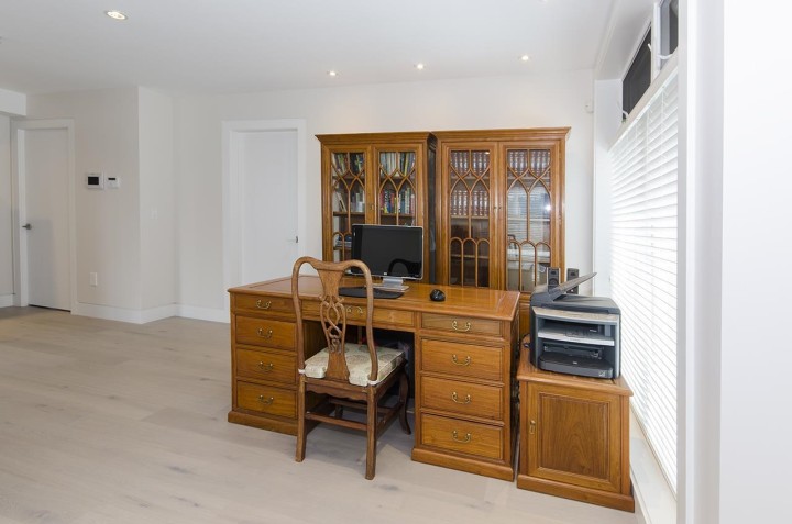 Photo 19 at 2010 Queens Avenue, Queens, West Vancouver