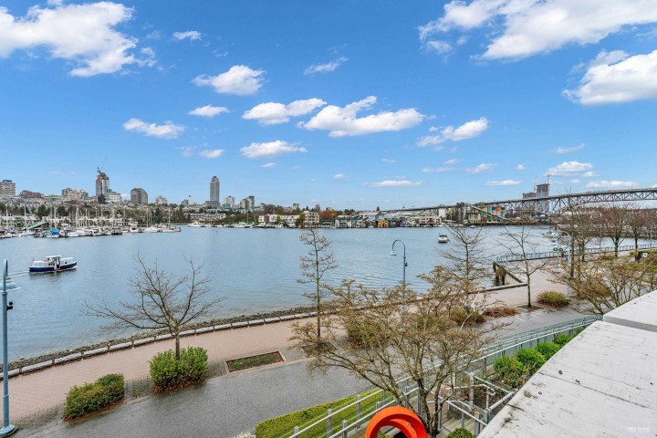 Photo 4 at 1576 Homer Mews, Yaletown, Vancouver West