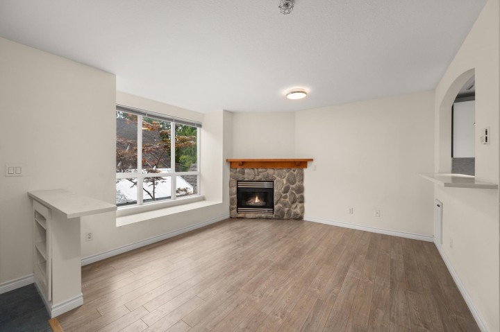 Photo 9 at 15 - 1005 Lynn Valley Road, Lynn Valley, North Vancouver