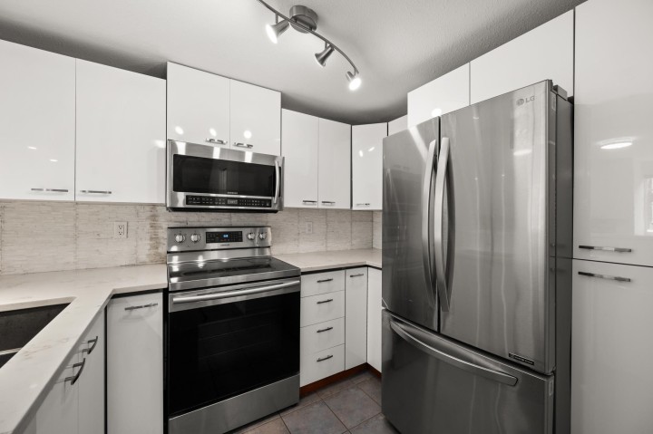 Photo 18 at 15 - 1005 Lynn Valley Road, Lynn Valley, North Vancouver