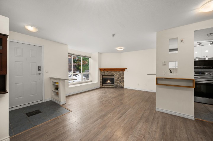 Photo 8 at 15 - 1005 Lynn Valley Road, Lynn Valley, North Vancouver