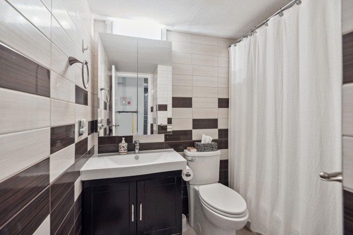 Photo 9 at 615 - 1330 Burrard Street, Downtown VW, Vancouver West