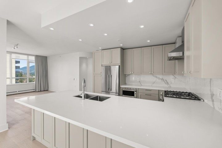 Photo 14 at 701 - 120 W 16th Street, Central Lonsdale, North Vancouver