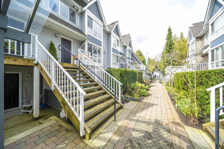 Photo 2 at 15 - 1015 Lynn Valley Road, Lynn Valley, North Vancouver