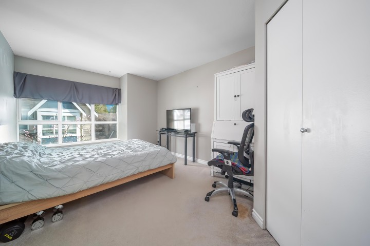 Photo 14 at 15 - 1015 Lynn Valley Road, Lynn Valley, North Vancouver